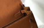 KELLY ADO 22  BACKPACK IN BROWN  GOLD HARDWARE - Image 7