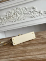 HM KELLY MINI 19 WHITE  GOLD HARDWARE - Image 5