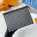 POCHETTE VOYAGE N41696 MM 26 MONOGRAM BLACK CALFSKIN - Image 5