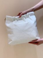 CC HOBO BAG 37 WHITE CC BLACK LAMBSKIN GOLD HARDWARE - Image 6