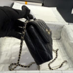 MINI FLAP BAG 14 IN BLACK GRAINED CALFSKIN GOLD HARDWARE - Image 7