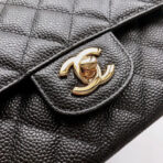 FLAP BAG 25 IN BLACK CAVIAR LEATHER GOLD HARDWARE - Image 10