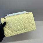 25C FLAP BAG 25 IN YELLOW QUILTED LAMBSKIN GOLD HARDWARE - Image 9
