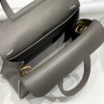 HERM Halzan 25 Bag in Gris Meyer - Image 8