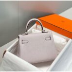 HERM Kelly 20cm Bag In Mauve Pale   PHW - Image 3