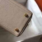 HERM Kelly 28cm Bag In Argile   GHW - Image 3
