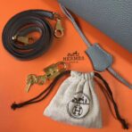 HERM Kelly 28cm Bag In Blue Lin   GHW - Image 7