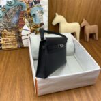 HERM Kelly Elan  Bag In Black Chevre Mysore - Image 10