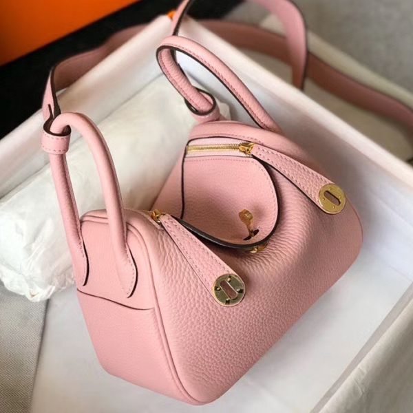 hl19clpi_1800x1800_47a34892-bd2f-4592-8d67-12643da778da-2.jpg HERM Lindy Mini Bag In Pink GHW - Image 1