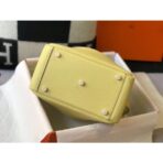 HERM Lindy 30cm Bag In Jaune Poussin   GHW - Image 4