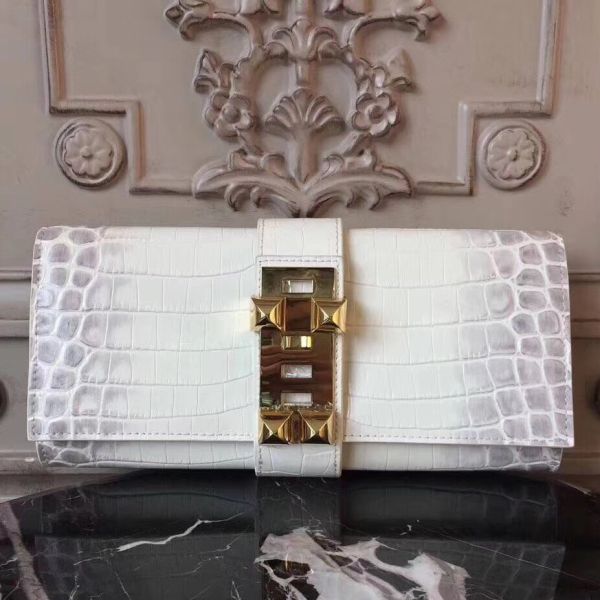 hm29crwh_1800x1800_7920ff45-c6a8-48ac-b8bb-91e57f880309-2.jpg HERM Medor Clutch Bag In White Crocodile - Image 1