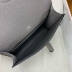 HERM Sac a Depeches 21 Bag in Etain - Image 7