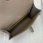 HERM Sac a Depeches 21 Bag in Taupe - Image 6