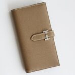 HERM Bearn Long  Wallet in Taupe