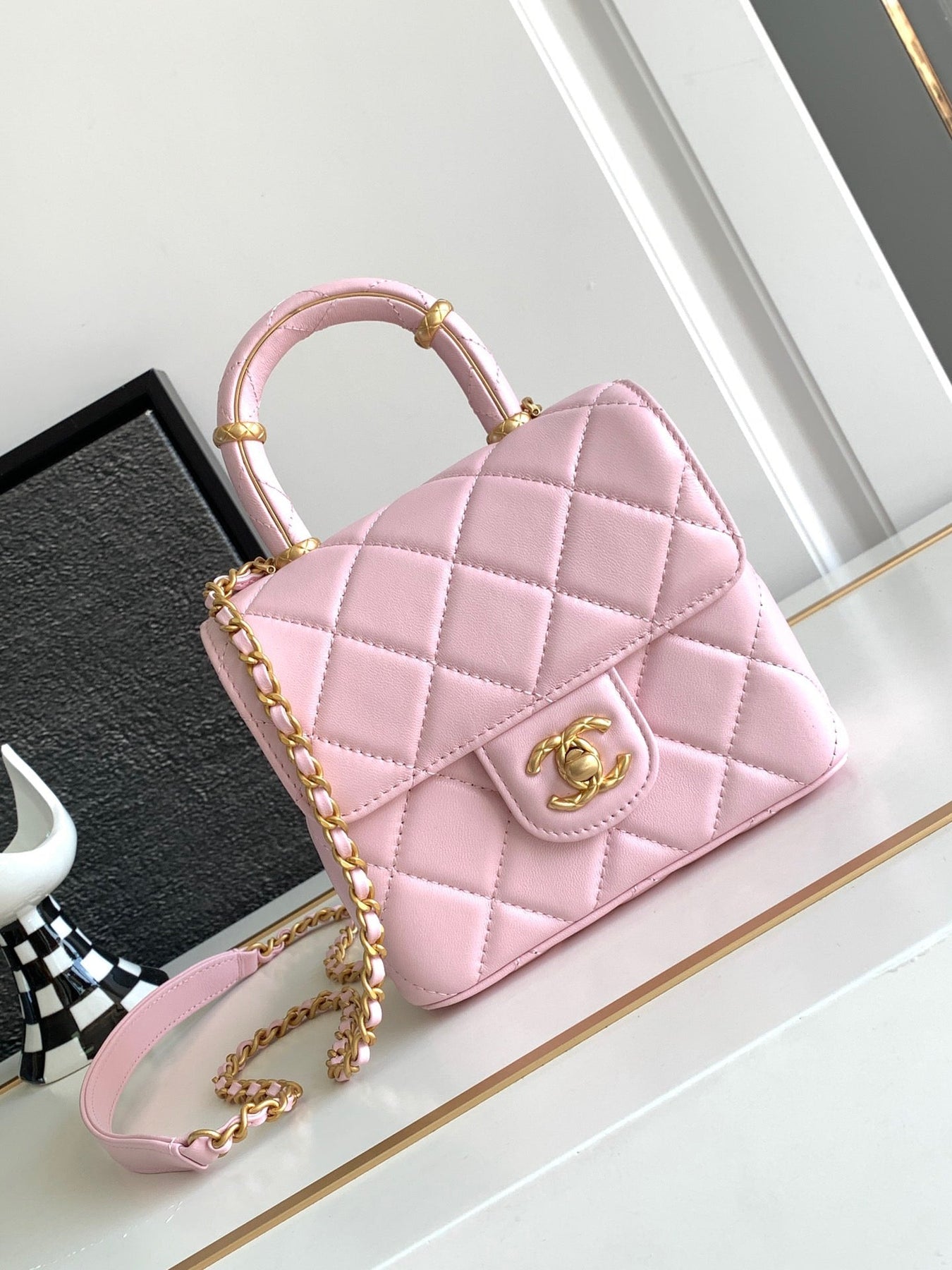 image_1800x1800_01ed3798-f1b5-46b6-a311-35b69971163c.jpg CHA Mini Handle - Image 1