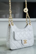 CHA 23C Hobo Bag (small) - Image 7