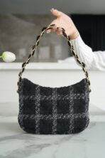 CHA 22K Hobo Bag - Image 4