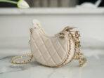 CHA 23p Hobo Bag (small) - Image 4