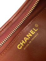 HOBO BAG 22 IN RED BROWN SHINY CALFSKIN GOLD HARDWARE - Image 9