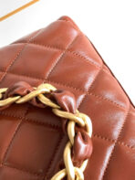 HOBO BAG 22 IN RED BROWN SHINY CALFSKIN GOLD HARDWARE - Image 10
