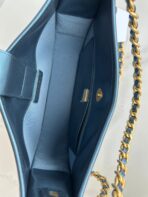 CC 25 HOBO HANDBAG IN LIGHT BLUE DENIM DIP - Image 7