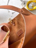 LOW KEY HOBO MM 35 IN COGNAC SMOOTH CALFSKIN - Image 9