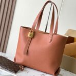 LOW KEY CABAS 47 IN SASSY SALMON GRAINED CALFSKIN GOLD BUCKLE - Image 2