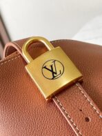 LOW KEY CABAS 47 IN SASSY SALMON GRAINED CALFSKIN GOLD BUCKLE - Image 6