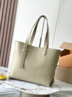 LOW KEY CABAS 47 IN BEIGE GRAINED CALFSKIN GOLD BUCKLE - Image 7