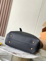 LOW KEY CABAS 47 IN BLACK GRAINED CALFSKIN GOLD BUCKLE - Image 6