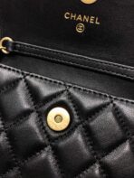 MINI FLAP BAG 12 IN BLACK QUILTED LAMBSKIN GOLD HARDWARE - Image 7