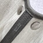 GARDEN PARTY 23CM IN GREY - Image 6