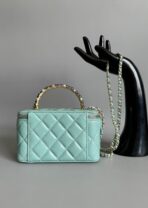 CC Vanity Case Pearl 17cm Aqua Blue Lambskin Gold hardware - Image 3