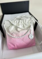 CC HOBO MINI 20CM PINK WHITE LAMBSKIN - Image 3