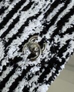 FLAP BAG 20 IN BLACK AND WHITE SEQUINS SILVER HARDWARE - Image 5