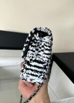 FLAP BAG 20 IN BLACK AND WHITE SEQUINS SILVER HARDWARE - Image 6