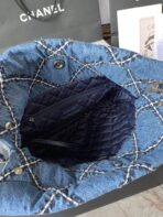 CC MEDIUM 37 CROSSBODY BAG IN BLUE DENIM WITH CHAIN - Image 10