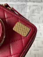 CC 16 CAMERA BAG IN BURGUNDY RED CALFSKIN AND GOLD PLATED METAL - Image 8
