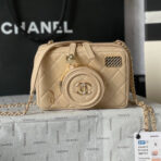 CC 16 CAMERA BAG IN DARK BEIGE CALFSKIN AND GOLD PLATED METAL - Image 2