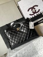 CC MEDIUM 36 SHOPPING BAG IN BLACK CALFSKIN - Image 3