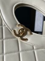 CC MEDIUM 36 SHOPPING BAG IN WHITE CALFSKIN - Image 8