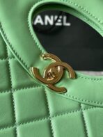 CC MEDIUM 36 SHOPPING BAG IN GREEN MINT CALFSKIN - Image 7