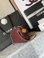 CAMERA BAG 18 IN BUCCANEER RED QUILTED LAMBSKIN DOUBLE C GOLD COIN - Image 10