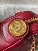 CAMERA BAG 18 IN RED QUILTED LAMBSKIN DOUBLE C GOLD COIN - Image 8