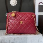 CAMERA BAG 24 IN RED QUILTED LAMBSKIN DOUBLE C GOLD COIN - Image 2
