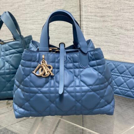 ALWAYS MEDIUM 28 BAG IN AZURE BLUE MACROCANNAGE