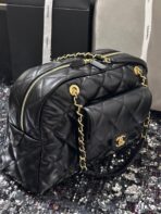 BOWLING BAG 44 IN BLACK SOFT LAMBSKIN GOLD HARDWARE - Image 9