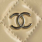 MEDIUM CAMERA BAG 23 IN BEIGE YELLOW LAMBSKIN GOLD HARDWARE - Image 3