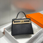 KELLY 25CM IN NOIR   GOLD HARDWARE - Image 2