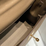 KELLY 32CM IN ETOUPE   GOLD HARDWARE - Image 8